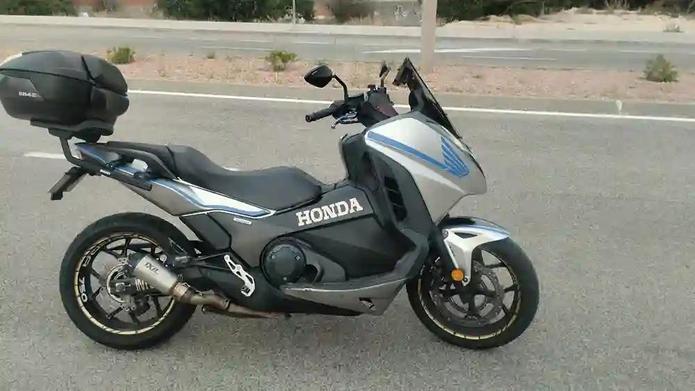 Moto HONDA INTEGRA S de seguna mano del año 2019 en Alicante