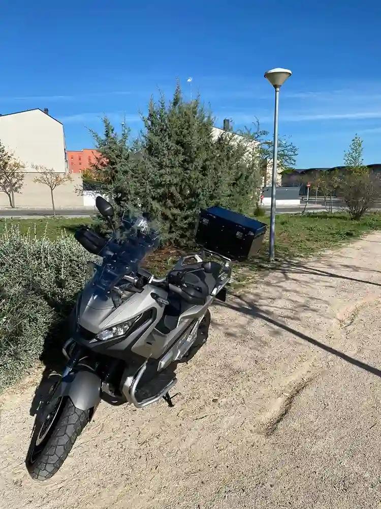 Moto HONDA X ADV 750 de seguna mano del año 2019 en Madrid