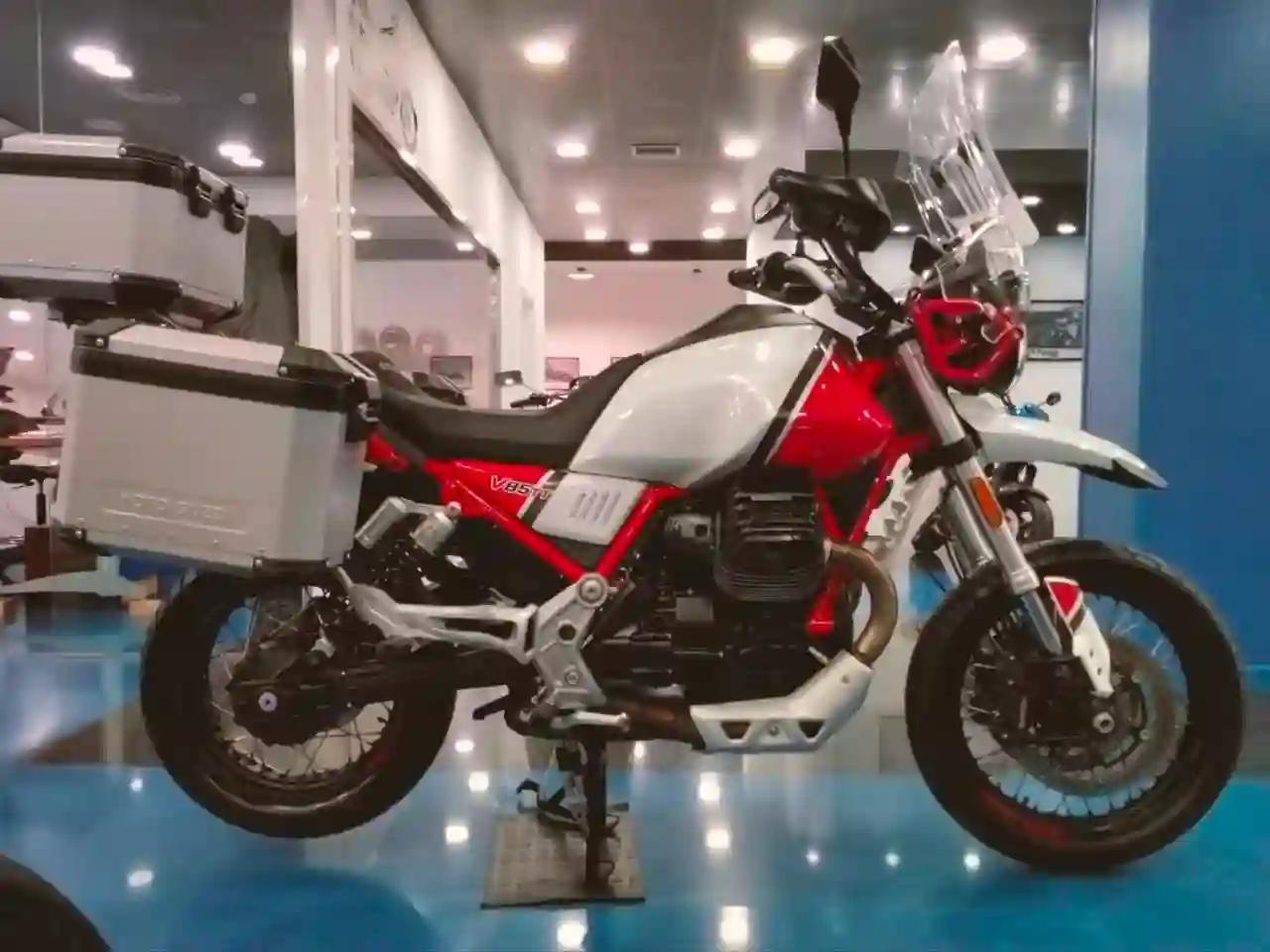 Moto MOTO GUZZI V 85 TT de seguna mano del año 2019 en Málaga