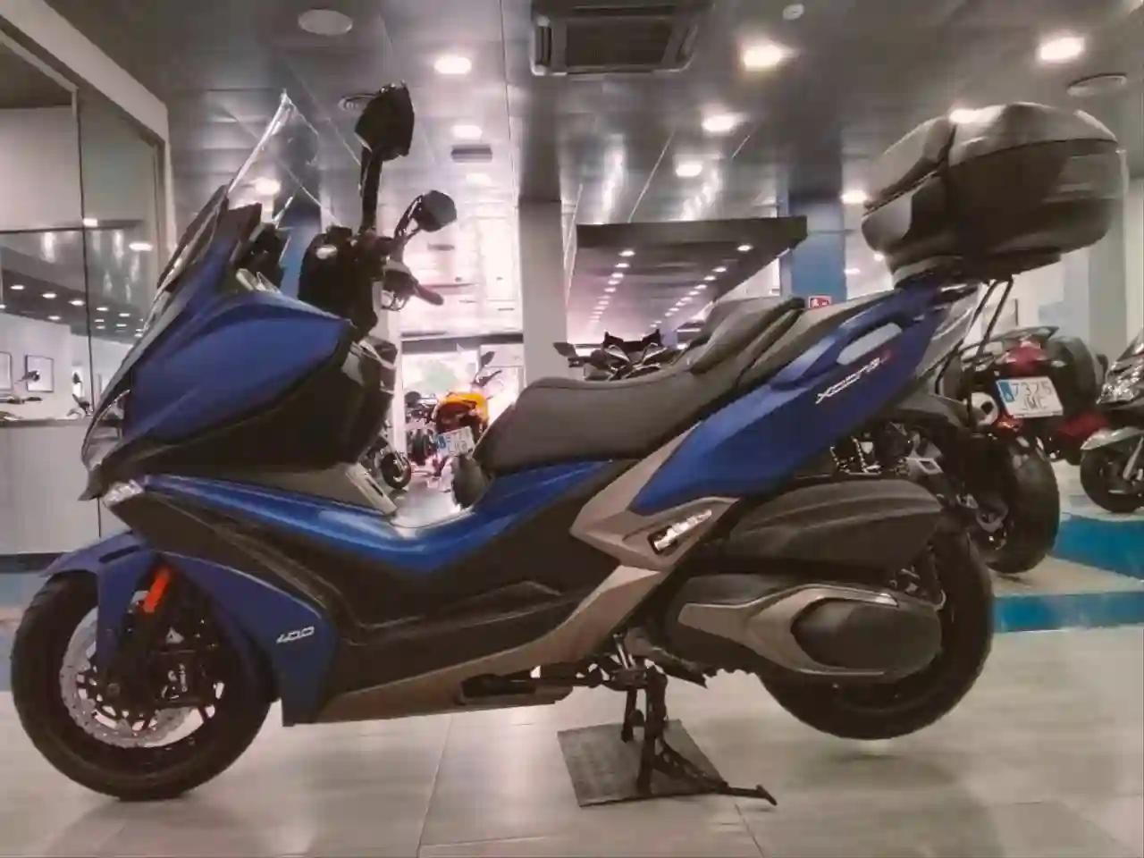 Moto KYMCO XCITING S 400 de seguna mano del año 2021 en Málaga