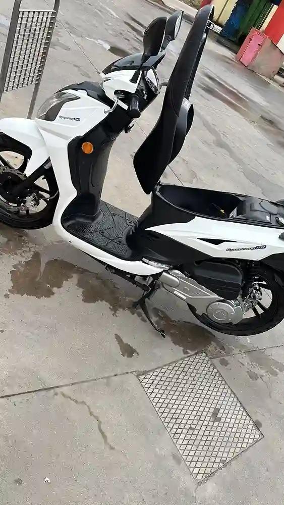 Moto SYM SYMPHONY 125 SR de seguna mano del año 2023 en Salamanca