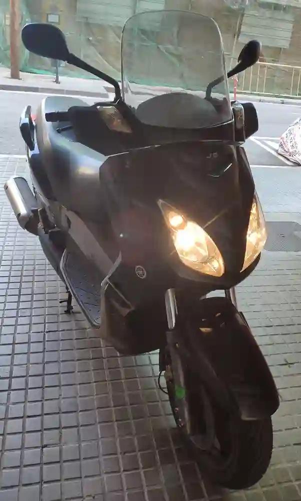 Moto YAMAHA XMAX 250 de seguna mano del año 2008 en Barcelona