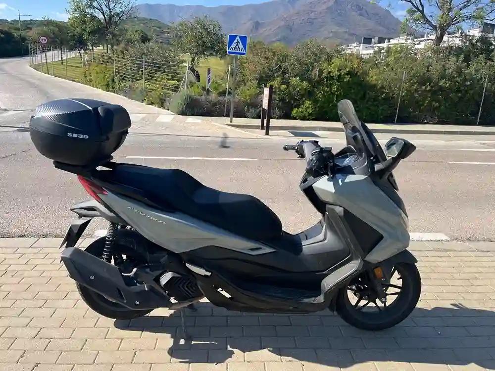 Moto HONDA FORZA 125 de seguna mano del año 2023 en Málaga