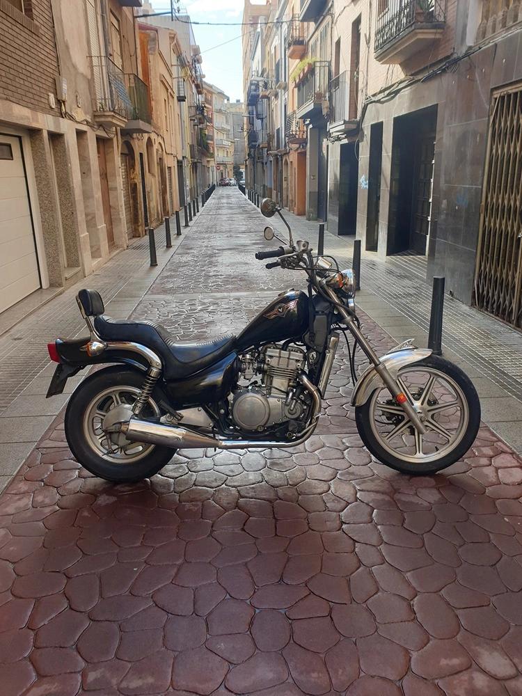 Moto KAWASAKI VULCAN 500 EN de seguna mano del año 1991 en Tarragona