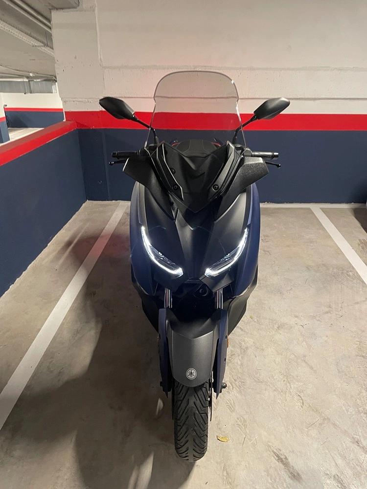 Moto YAMAHA XMAX 400 ABS de seguna mano del año 2018 en Madrid