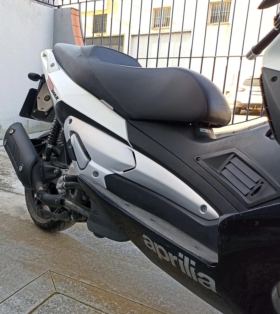 Moto APRILIA SR MAX 300 de seguna mano del año 2016 en Sevilla