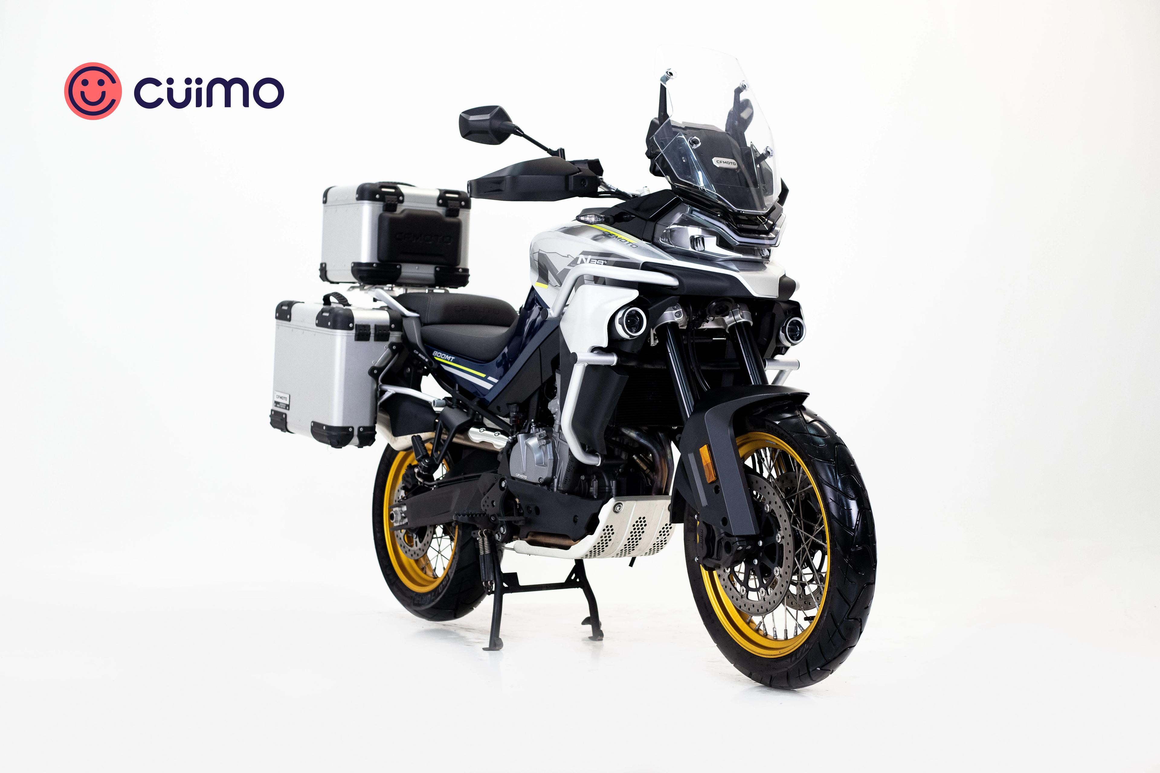 Moto CFMOTO 800 MT TOURING de seguna mano del año 2023 en Madrid
