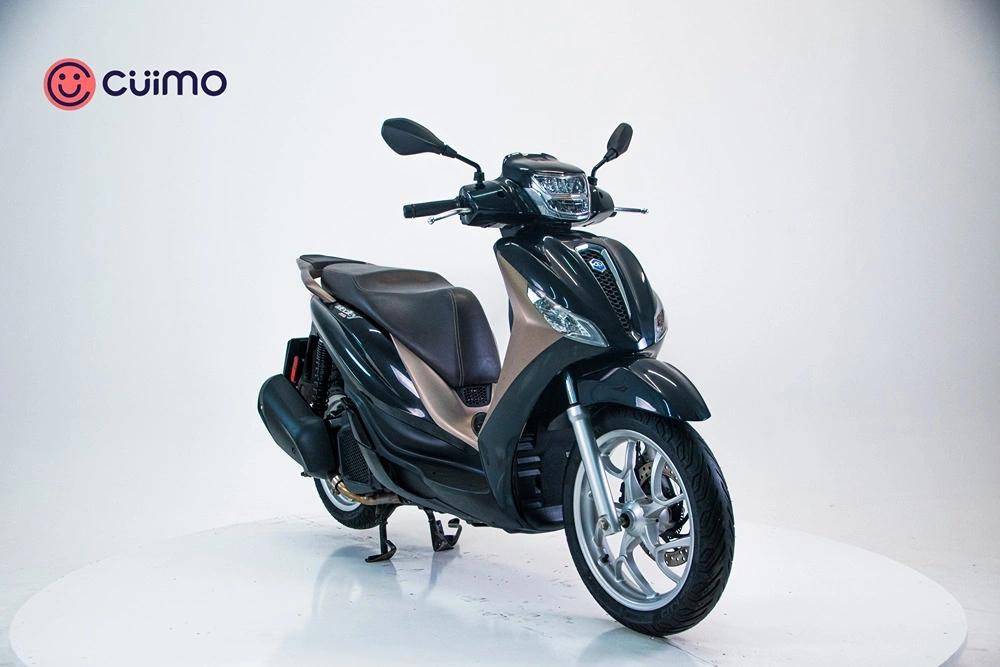 Moto PIAGGIO MEDLEY 125 S de seguna mano del año 2022 en Madrid