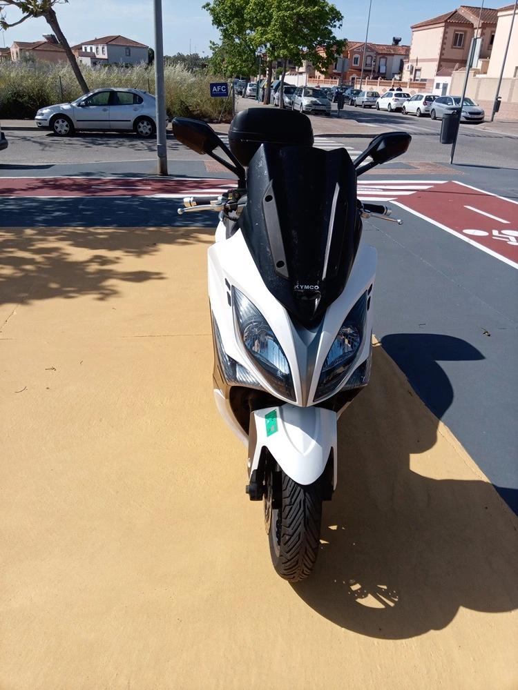 Moto KYMCO XCITING 400 I ABS de seguna mano del año 2014 en Cádiz