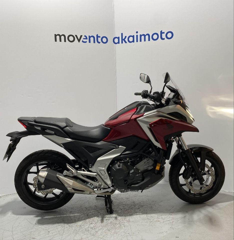 Moto HONDA NC 750 X de seguna mano del año 2022 en Barcelona