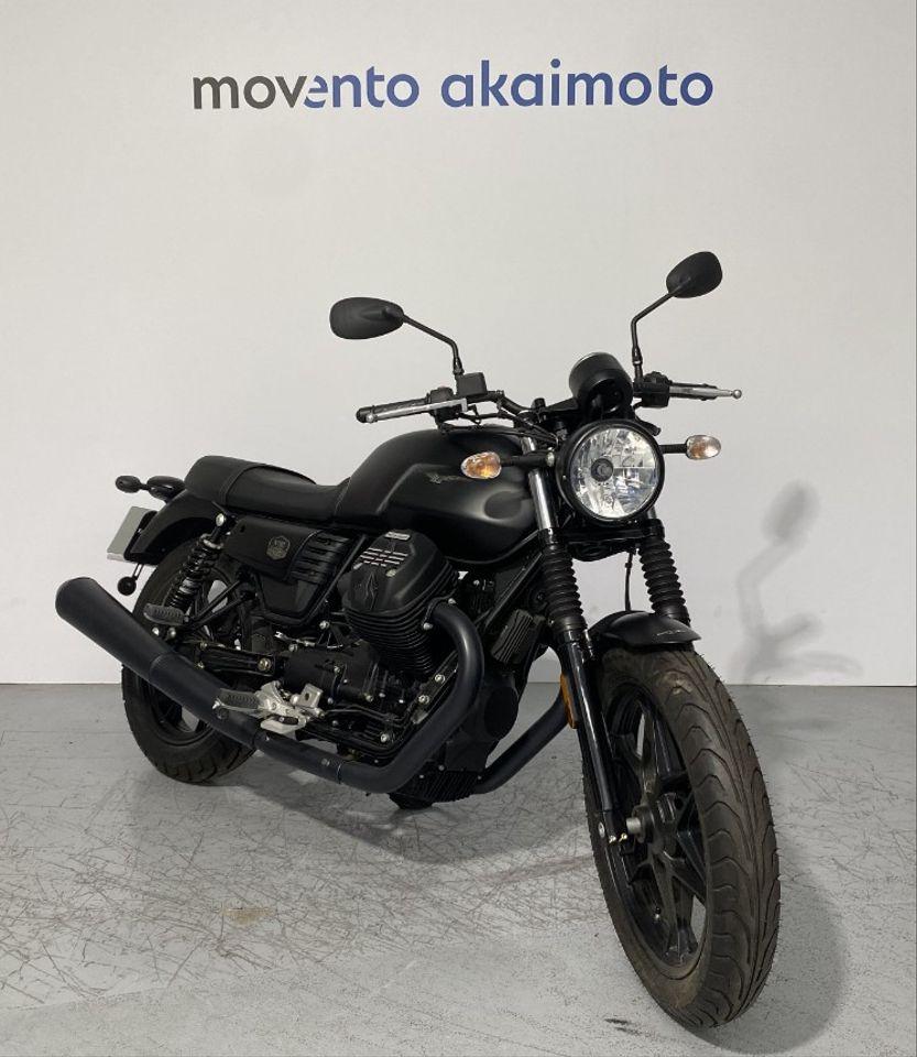 Moto MOTO GUZZI V7 III MILANO de seguna mano del año 2022 en Barcelona