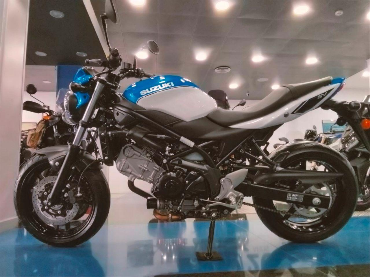 Moto SUZUKI SV 650 de seguna mano del año 2018 en Málaga