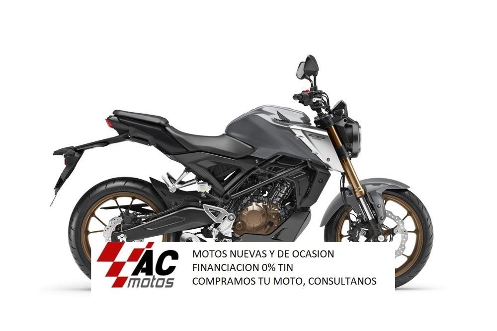 Moto HONDA CB 125 R nueva del año 2021 en Madrid
