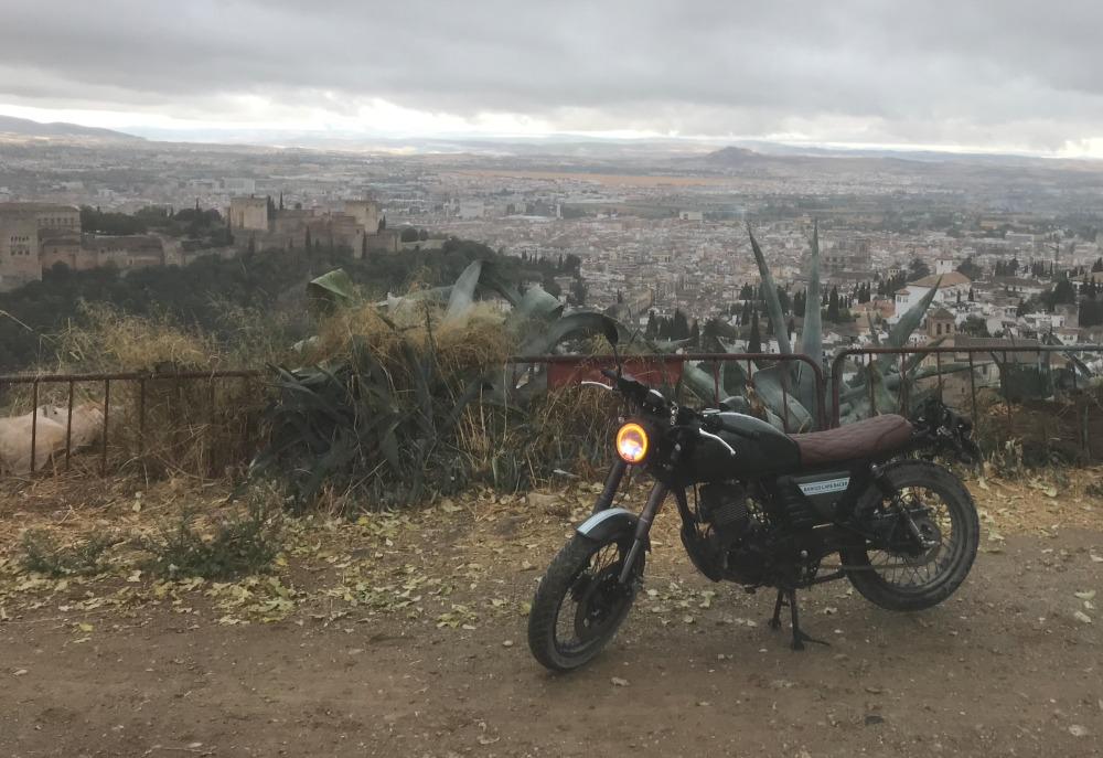 Moto HANWAY RAW 125 de segunda mano del año 2017 en Granada