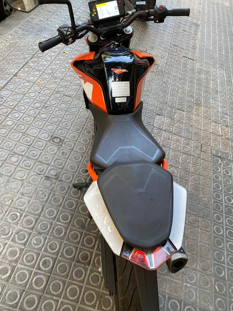 Moto KTM DUKE 125 de segunda mano del año 2019 en Barcelona
