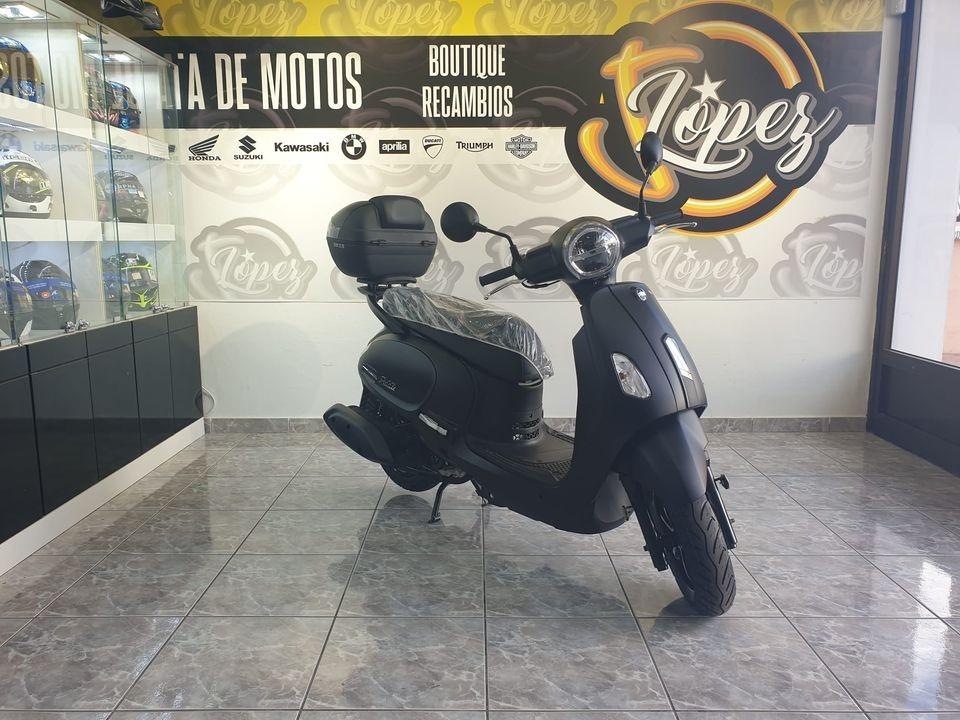 Moto SYM FIDDLE 125 de segunda mano del año 2021 en Santa Cruz de Tenerife