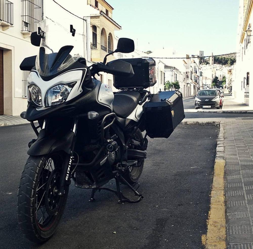 Moto SUZUKI V-STROM 650 XT ABS de segunda mano del año 2015 en Navarra