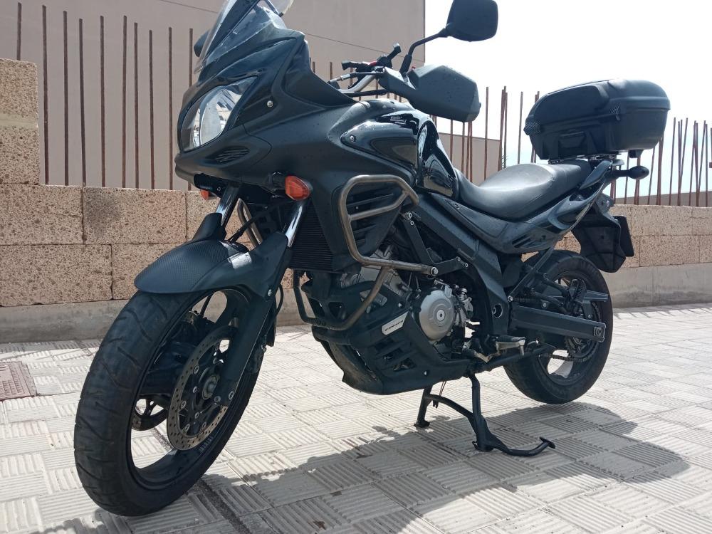 Moto SUZUKI V-STROM 650 ABS de segunda mano del año 2013 en Santa Cruz de Tenerife