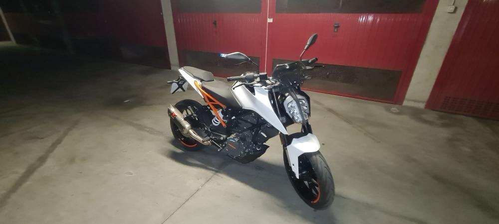 Moto KTM DUKE 125 de segunda mano del año 2018 en Islas Baleares