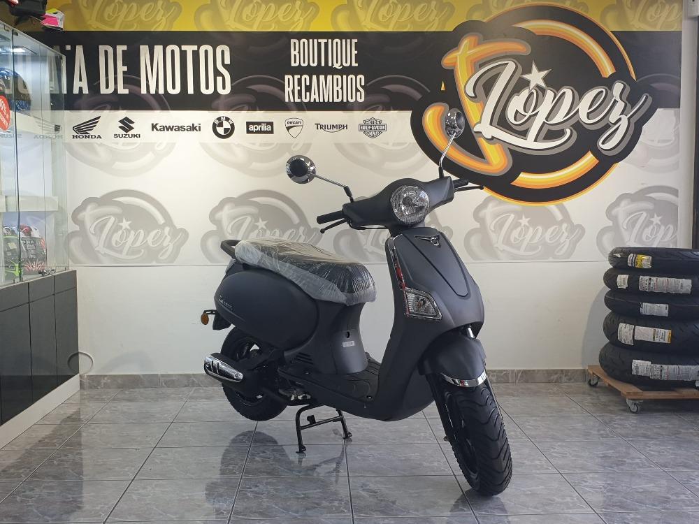 Moto KEEWAY ZAHARA 125 de segunda mano del año 2021 en Santa Cruz de Tenerife