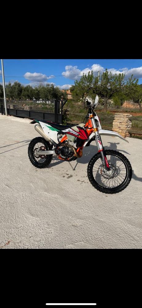 Moto KTM 250 EXC-F de segunda mano del año 2020 en Castellón