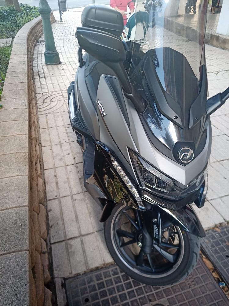 Moto DAELIM XQ1 de segunda mano del año 2019 en Badajoz