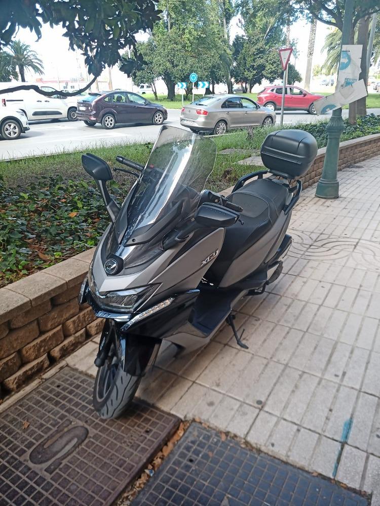 Moto DAELIM XQ1 de segunda mano del año 2019 en Badajoz