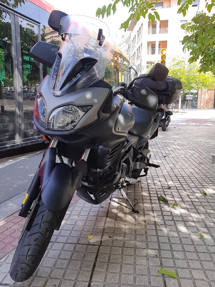 Moto SUZUKI V-STROM 650 ABS de segunda mano del año 2015 en Zaragoza