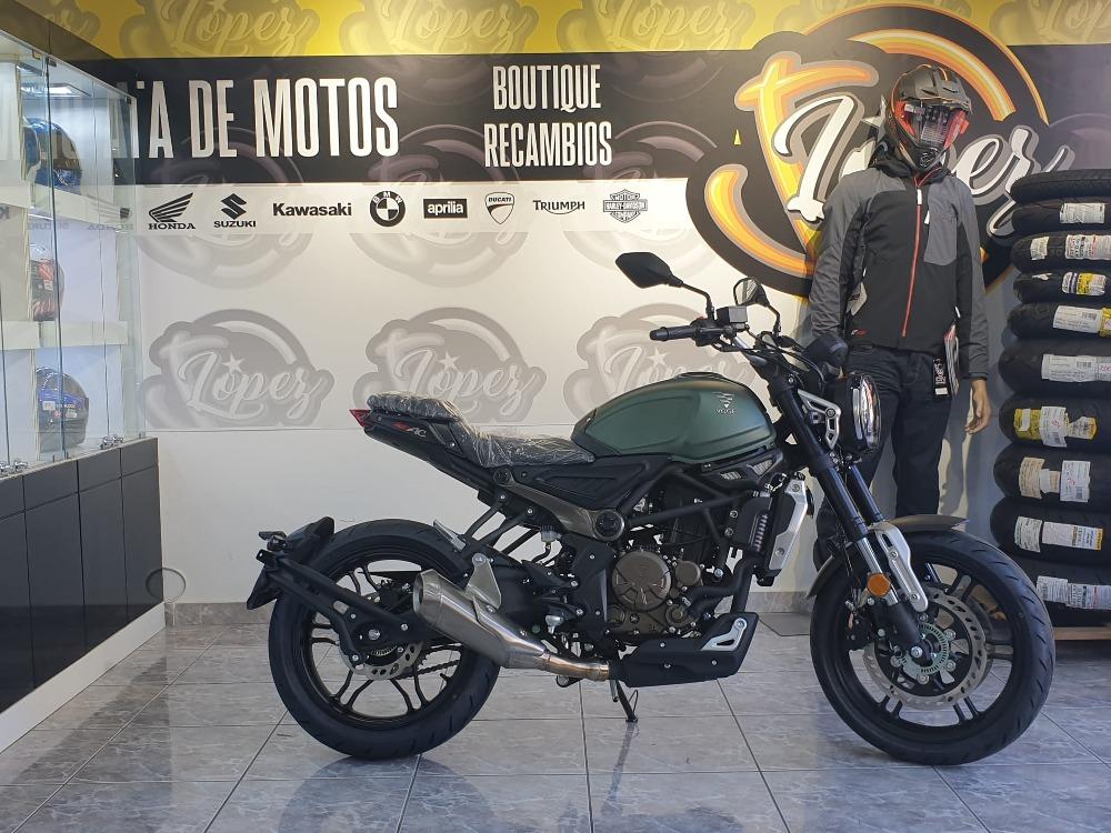 Moto VOGE 300AC de segunda mano del año 2021 en Santa Cruz de Tenerife
