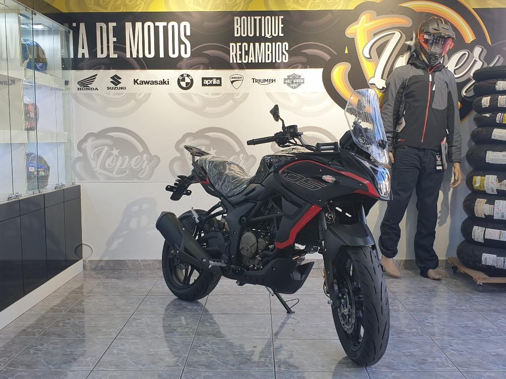 Moto VOGE 300 DS de segunda mano del año 2021 en Santa Cruz de Tenerife