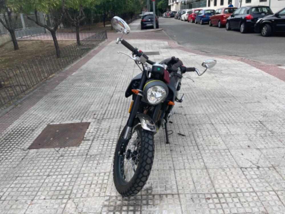 Moto FB MONDIAL HPS 125 de segunda mano del año 2020 en Madrid