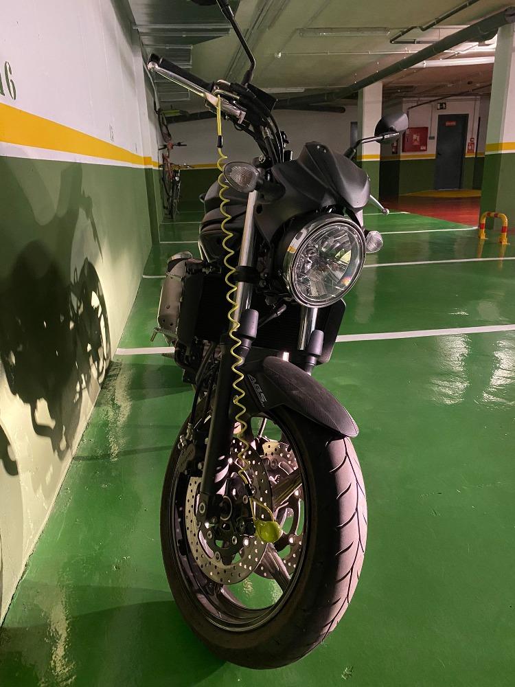 Moto SUZUKI SV 650 de segunda mano del año 2016 en Barcelona
