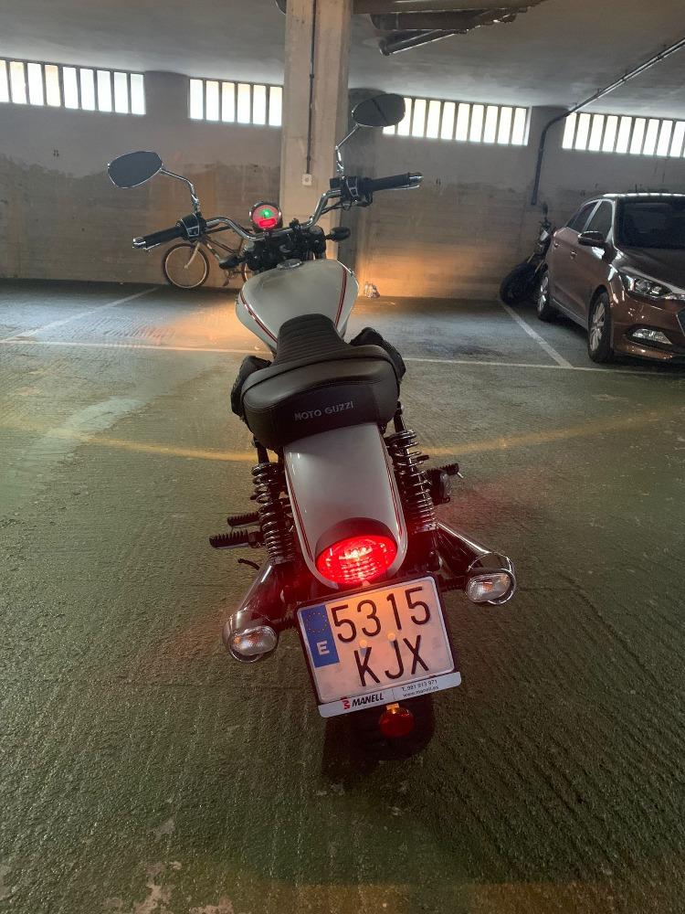 Moto MOTO GUZZI V9 de segunda mano del año 2018 en A Coruña