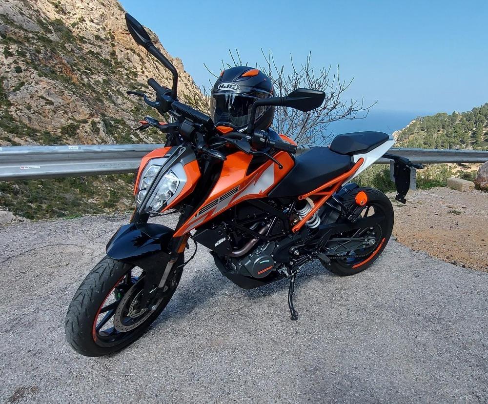 Moto KTM DUKE 125 de segunda mano del año 2020 en Islas Baleares