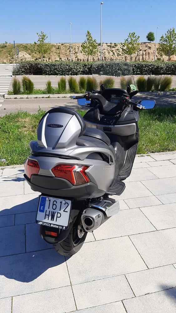 Moto SUZUKI BURGMAN 650 de segunda mano del año 2014 en Madrid