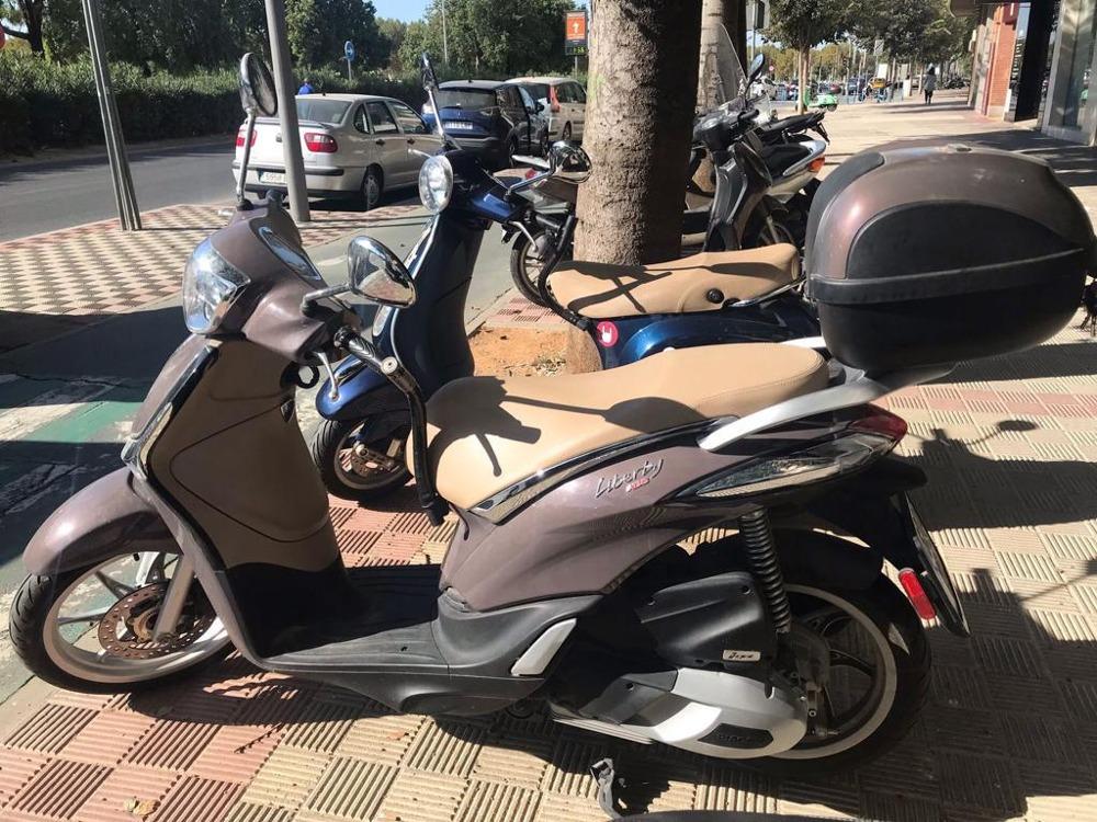 Moto PIAGGIO LIBERTY S 125 de segunda mano del año 2018 en Sevilla