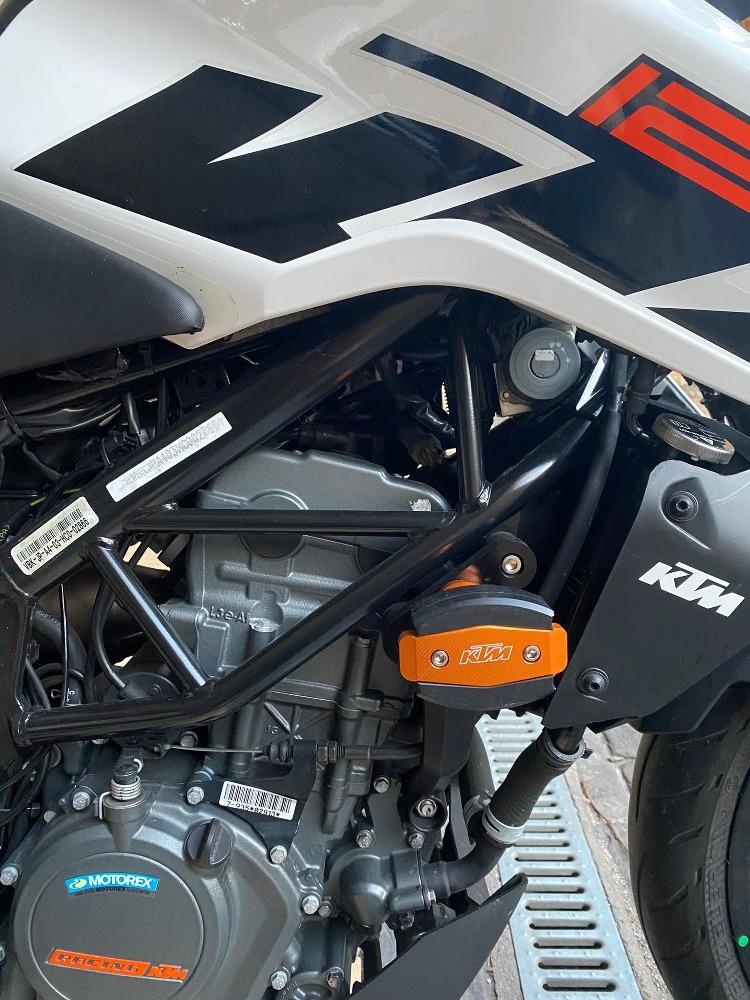 Moto KTM DUKE 125 de segunda mano del año 2017 en Salamanca