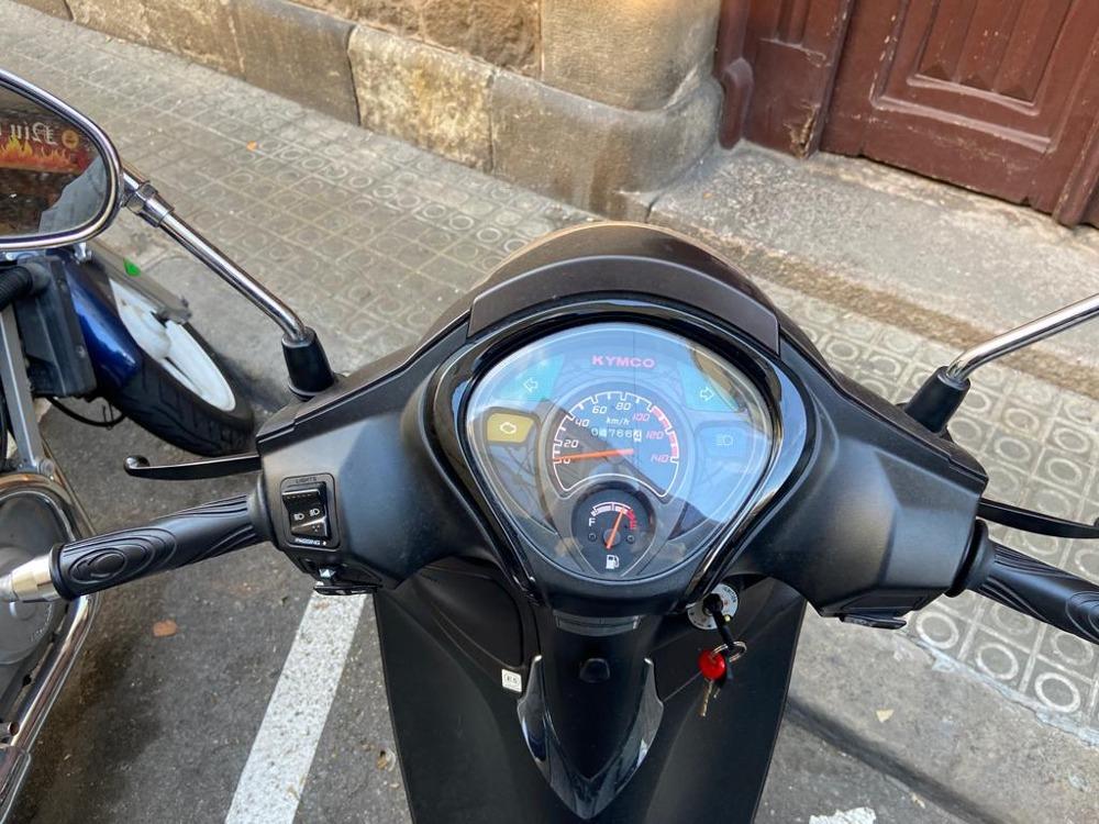 Moto KYMCO MILER 125 de segunda mano del año 2020 en Barcelona