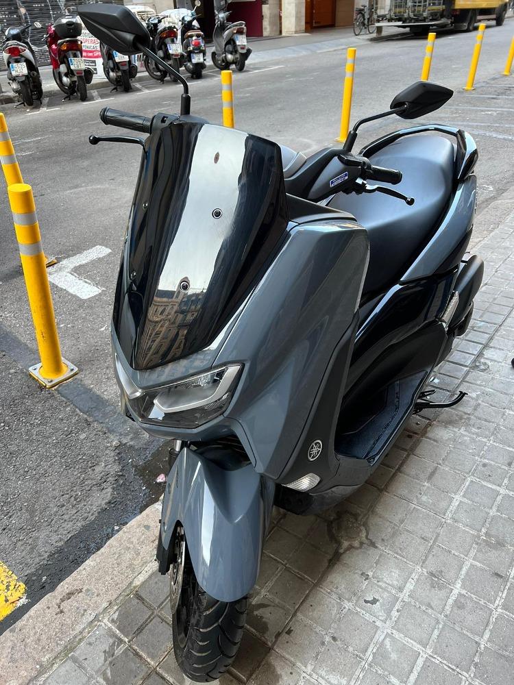 Moto YAMAHA NMAX de segunda mano del año 2021 en Barcelona