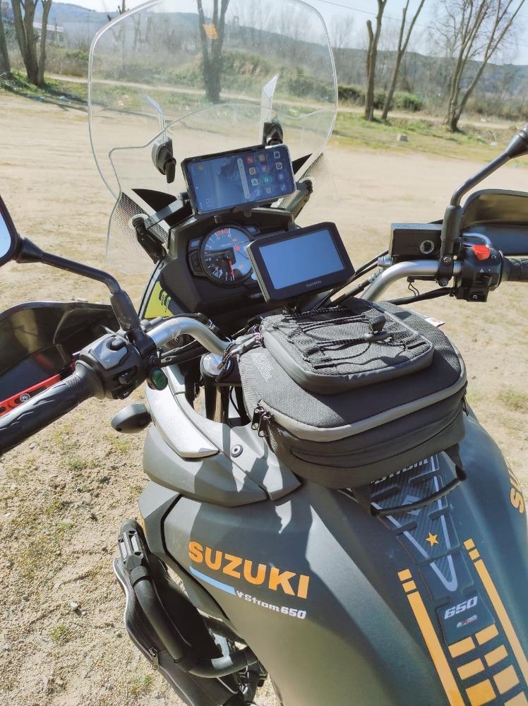 Moto SUZUKI V-STROM 650 ABS de segunda mano del año 2018 en Madrid