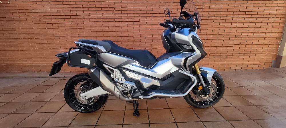 Moto HONDA X ADV de segunda mano del año 2018 en Barcelona