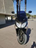 Moto YAMAHA TMAX 500 de segunda mano del año 2011 en Barcelona