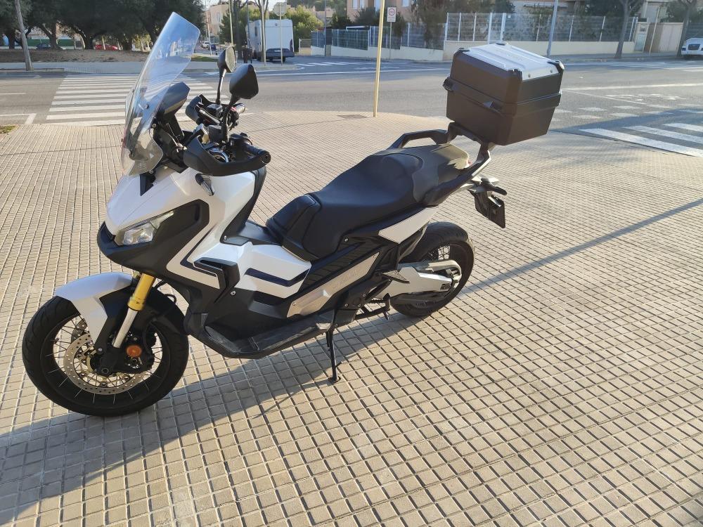 Moto HONDA X ADV de segunda mano del año 2017 en Tarragona