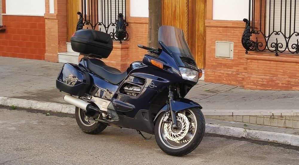 Moto HONDA PAN-EUROPEAN ST 1100 de segunda mano del año 1990 en Huelva