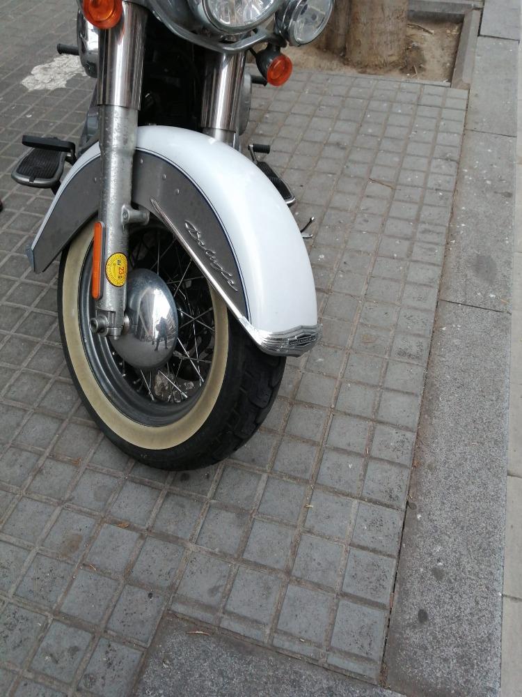 Moto HARLEY DAVIDSON SOFTAIL DELUXE de segunda mano del año 2009 en Barcelona