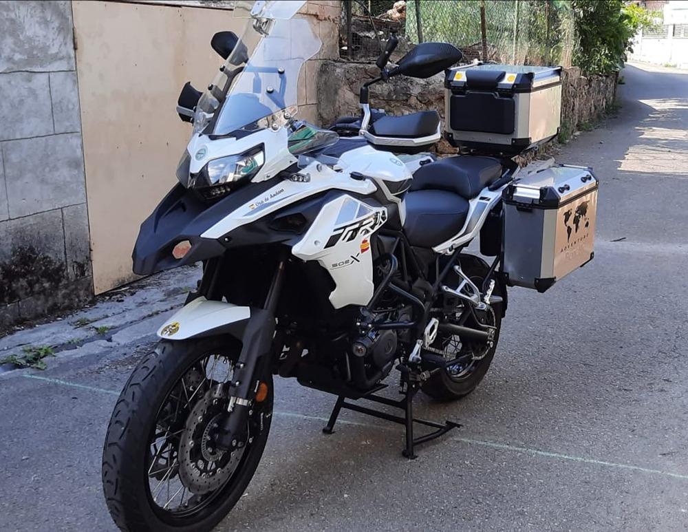 Moto BENELLI TRK 502 X de segunda mano del año 2021 en Cantabria