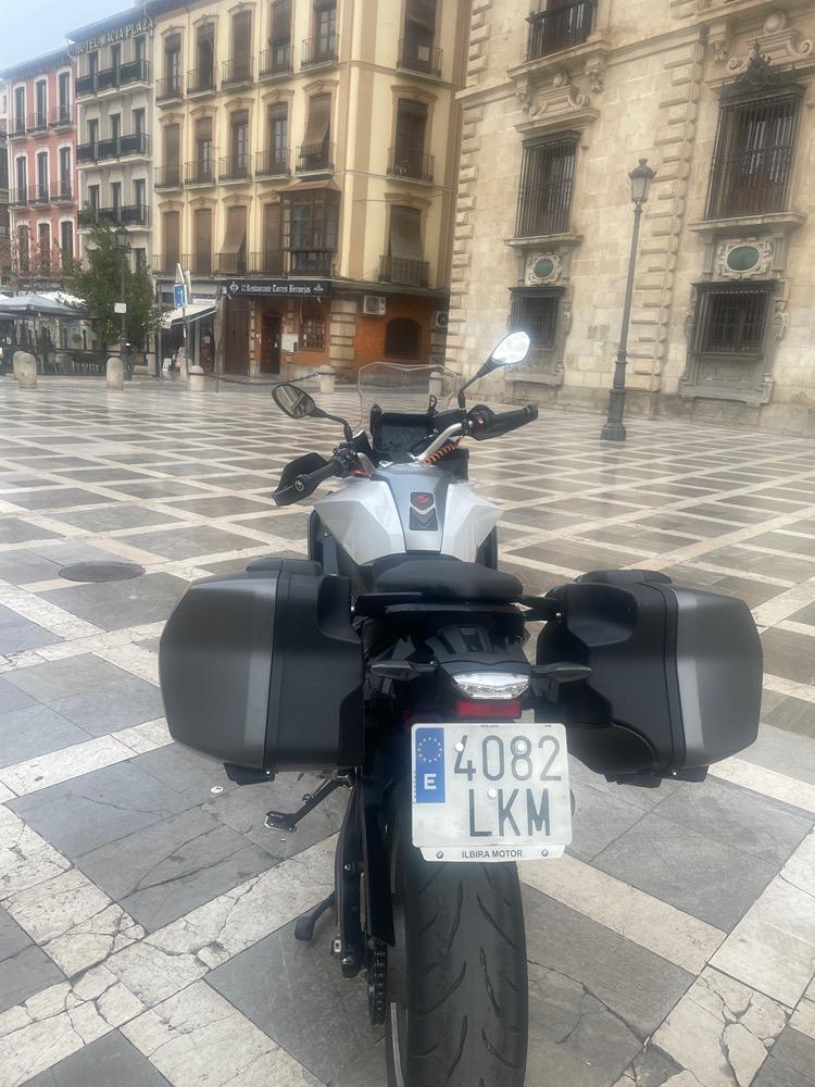 Moto BMW F 900 XR de seguna mano del año 2020 en Granada