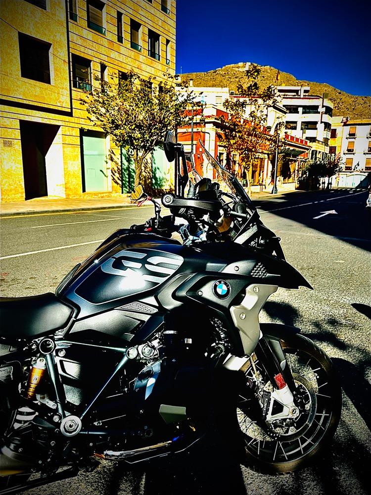 Moto BMW R 1250 GS de seguna mano del año 2023 en Alicante