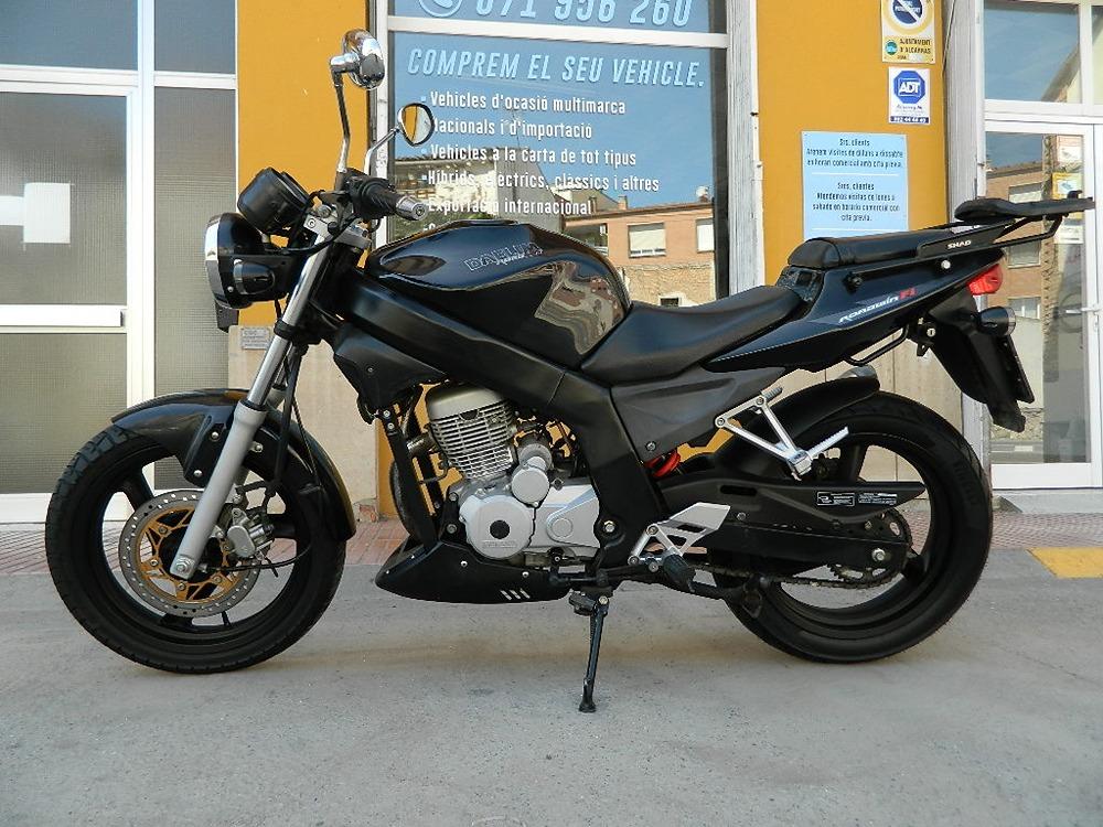 Moto DAELIM ROADWIN 125 FI de segunda mano del año 2015 en Lleida