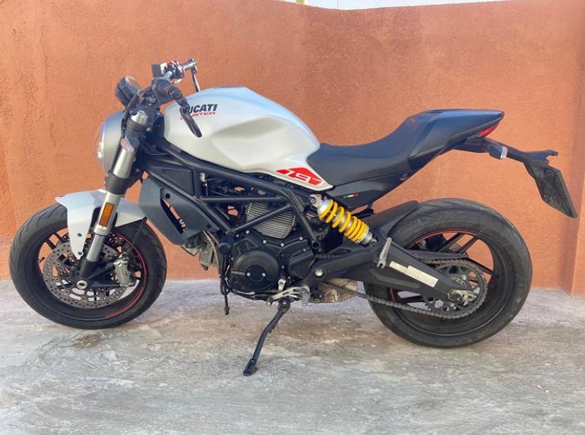 Moto DUCATI MONSTER 797 de seguna mano del año 2019 en Málaga